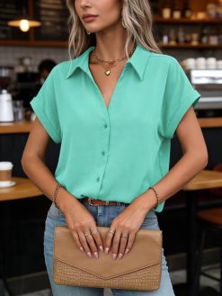 Women's Relaxed Collar Button Shirt