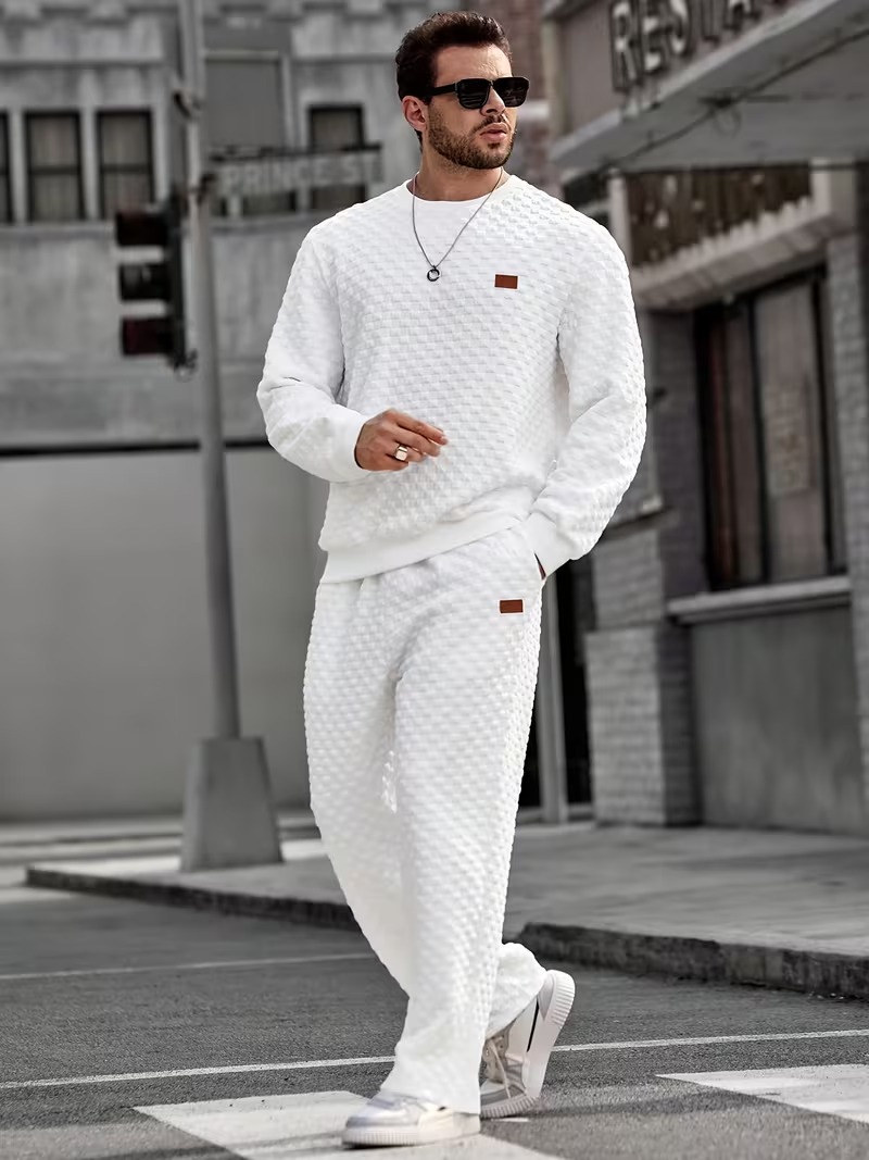 Men's Textured Sweatshirt and Pants 2-Piece Set